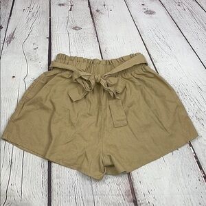 A’Gaci khaki shorts tie waist size 2